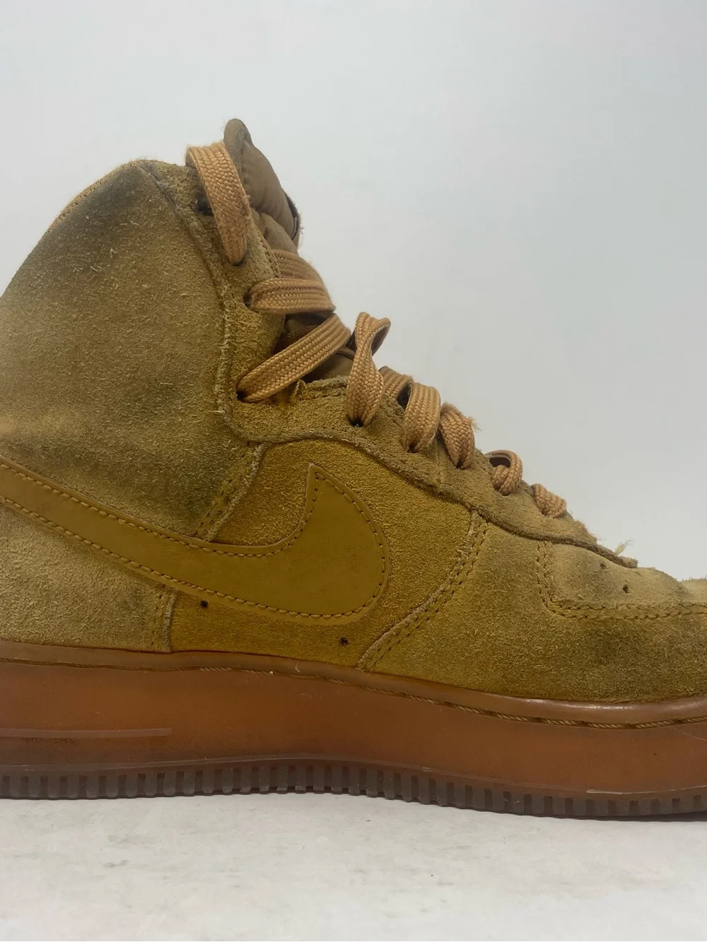 Nike used cosmetic